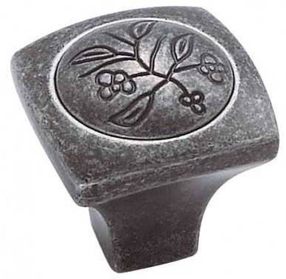 BP-4475-WID New Royal 1-1/8'' Leaf Knob